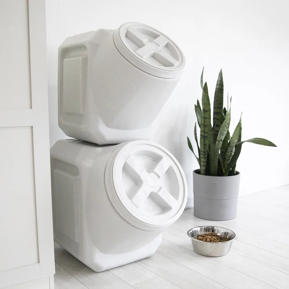 Stackable Plastic Pet Food Storage Container Airtight 40lb Capacity