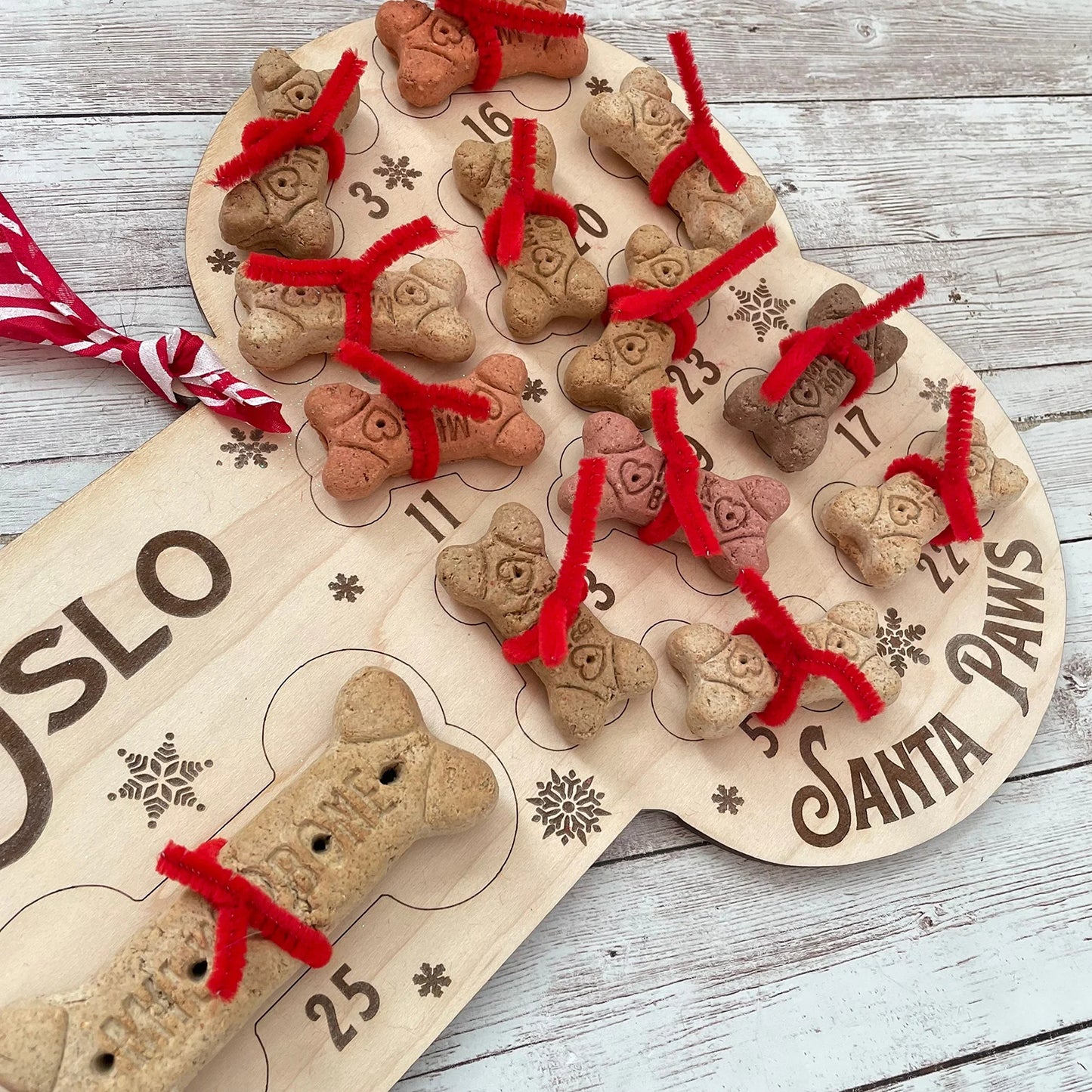 Christmas Dog Bone Countdown Hanger